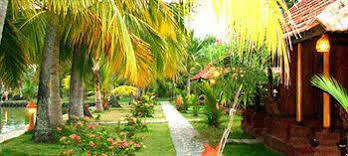 Kondai Lip Hotel Alappuzha Exterior photo